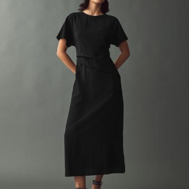 Black Textured Short Sleeve Drape Detail Midi Dress