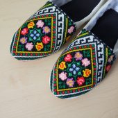Handmade Linen Travel Slippers, Hand Embroidered Rose Ballet Shoes, Lightweight Travel Slippers, Elegant Home Slippers