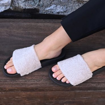 Womens Furry Sheepskin Slides Cream Color Comfortable Open Back Perfect Resort Wear Shoe