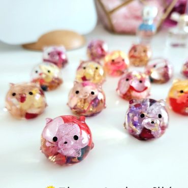 Flower Animal- Cute handmade resin animal/desk buddy/ desk decoration