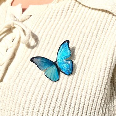 Handmade Butterfly Brooch, Sparkling Resin Butterfly Pins, Nature-Inspired Jewelry, Unique Accessories, Elegant Gift for Women
